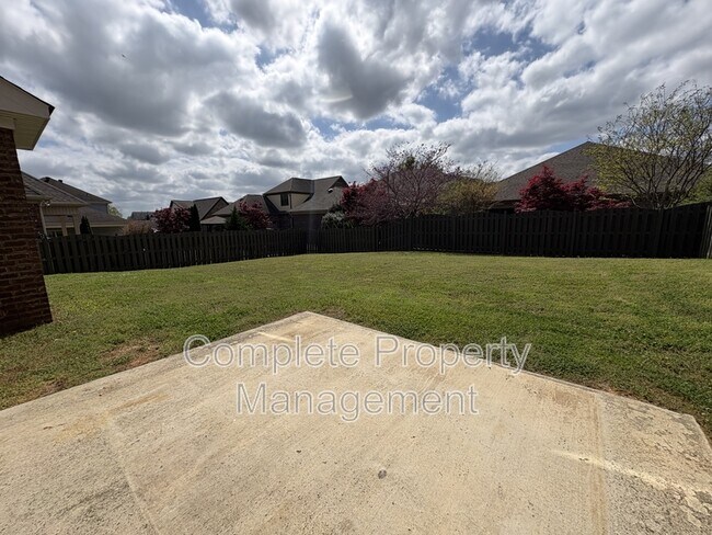 Building Photo - 7 Wescott Hill Way SE