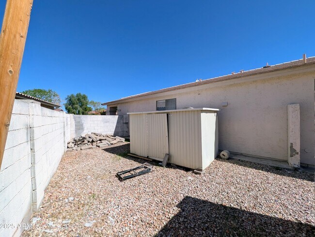 Building Photo - 3028 N 109th Ave