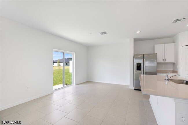 Building Photo - 4050 San Felice Ln