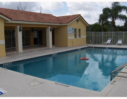 Building Photo - 3884 NW 90th Ave