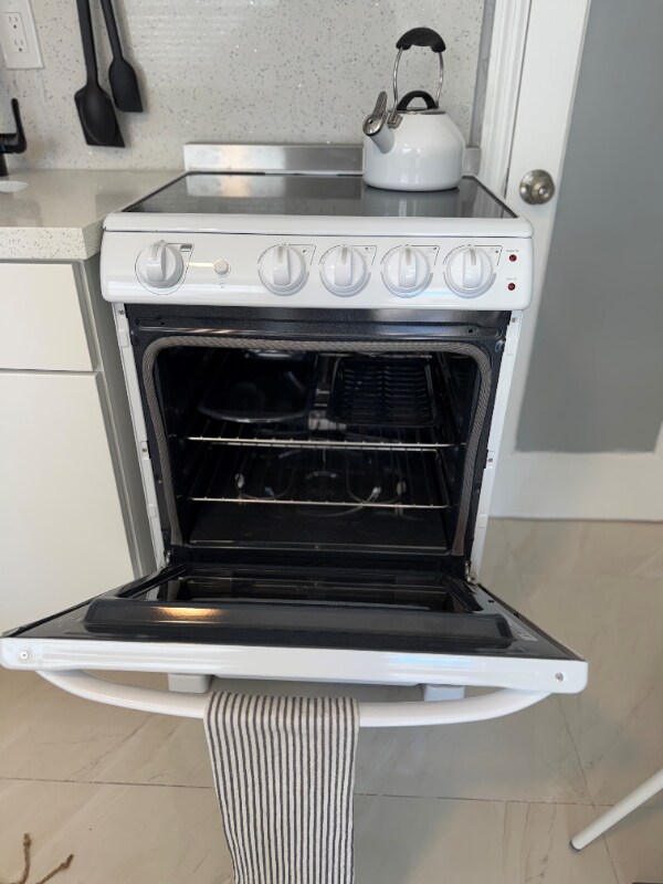 Building Photo - 11050 Biscayne Blvd