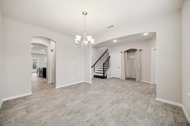 Building Photo - 24918 Meadowthorn Crest Ln