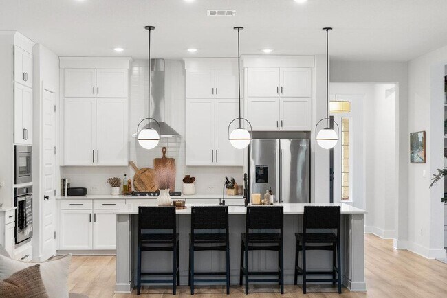 Building Photo - 7617 Alouette Dr