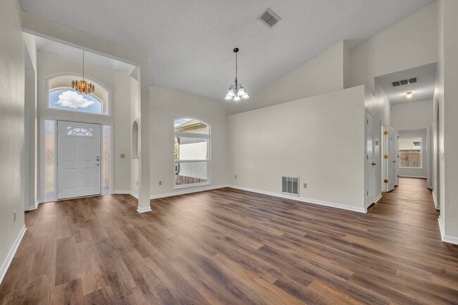 Building Photo - Great Oviedo Home in Bentley Woods!