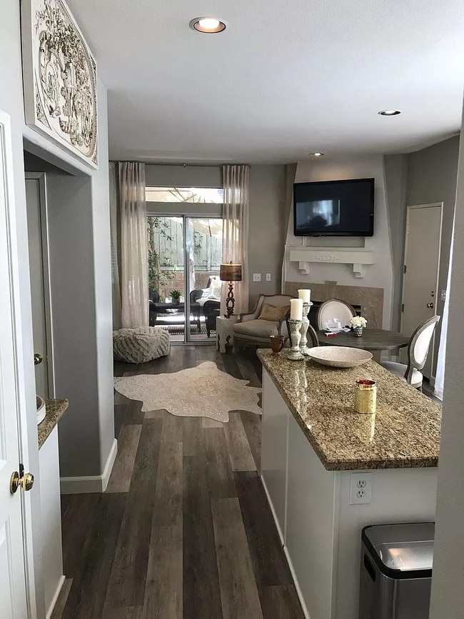 Building Photo - 1 Seven Kings Pl