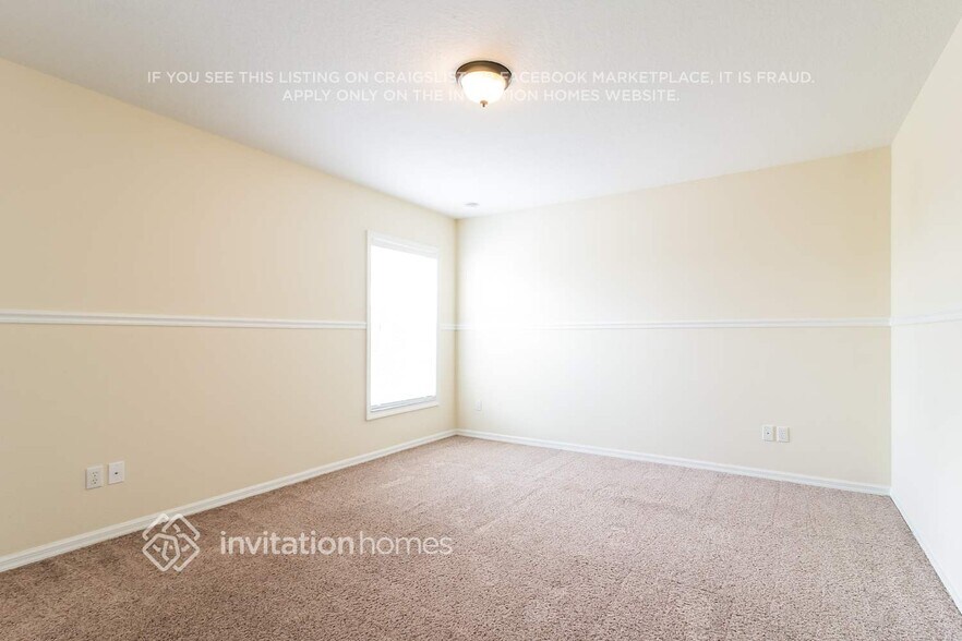 Building Photo - 1356 Maumee St