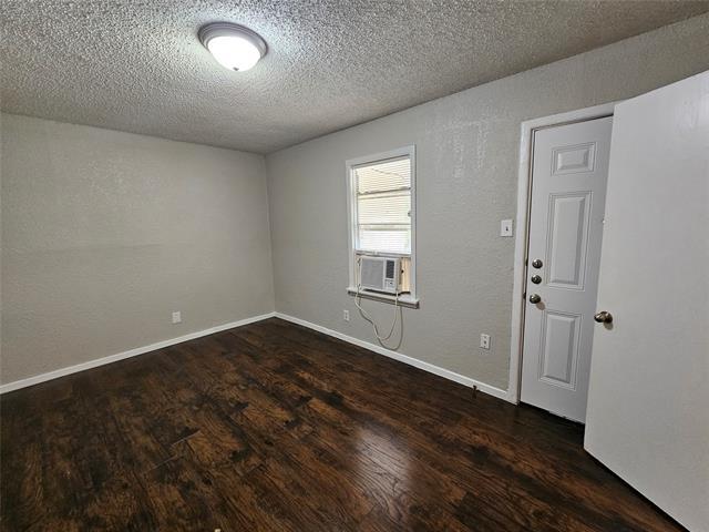 Building Photo - 6401 Hollis Ave