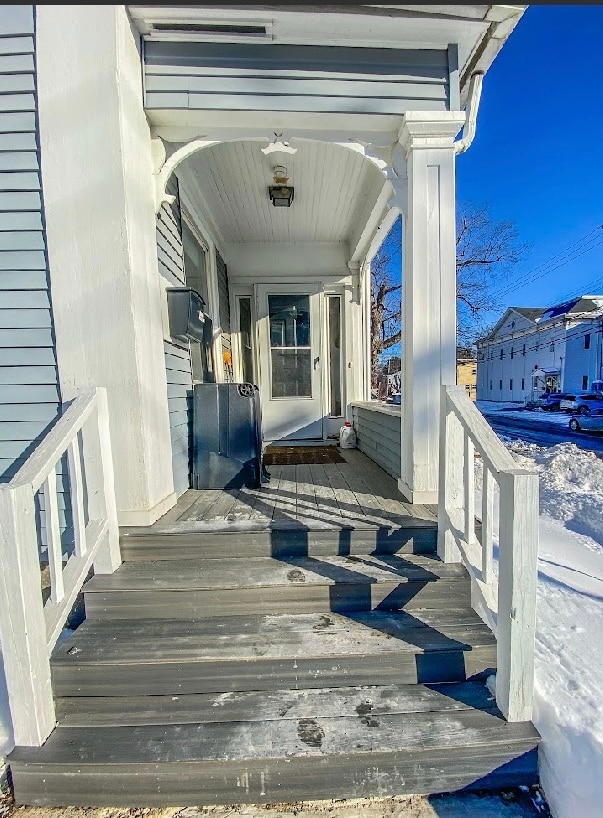 Building Photo - 15 Weston St