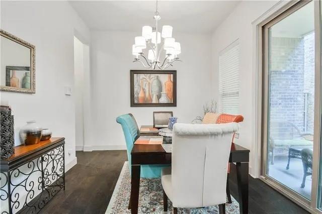 Building Photo - 1402 French Violet Wy