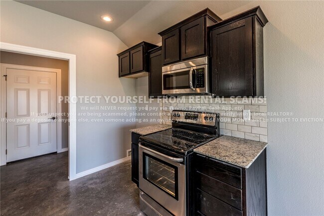 Building Photo - 4863 W Croft Dr