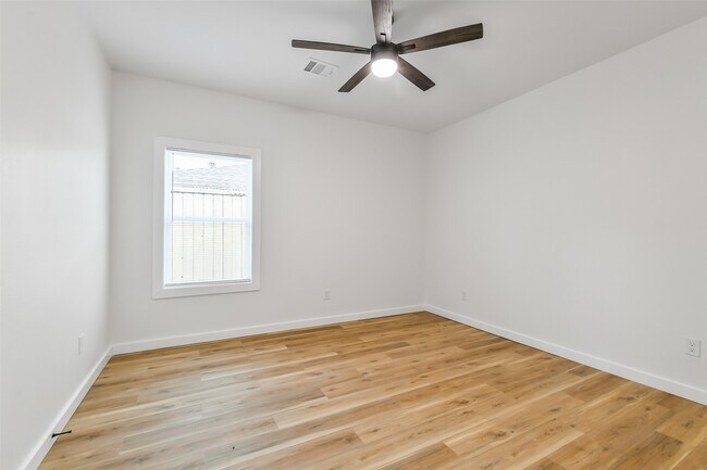 Building Photo - 7486 Stanwick Dr