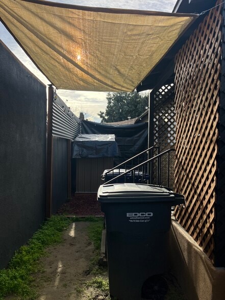 Building Photo - 4229 Cordelle Ln