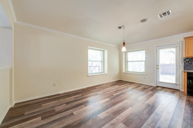 Building Photo - 3681 Spring Canyon Trail