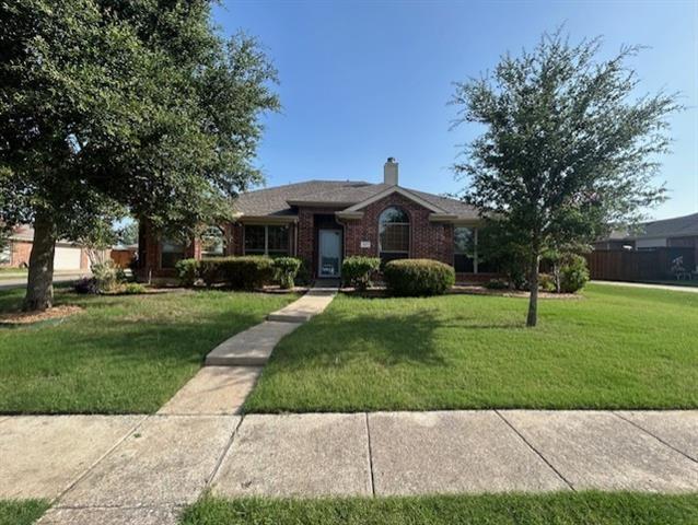 Primary Photo - 301 Roy Rogers Ln