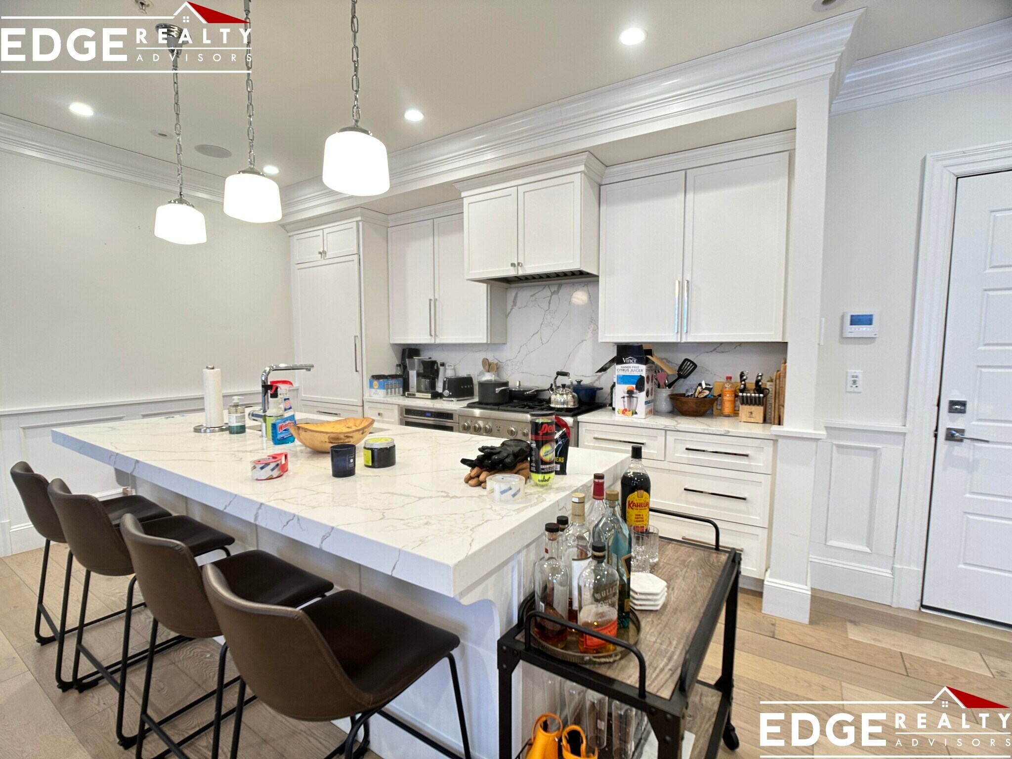 Building Photo - 205 E St