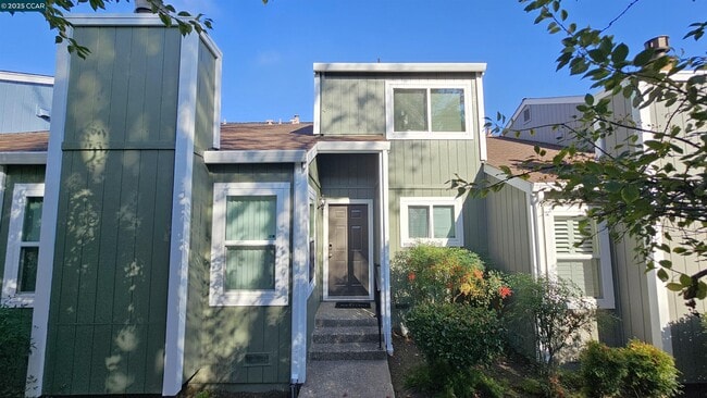 Building Photo - 347 Scottsdale Rd