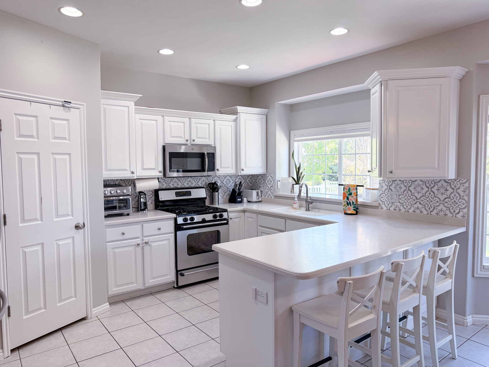 Building Photo - 620 S 700 E