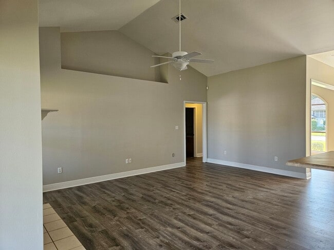 Building Photo - Biloxi 4 bedroom