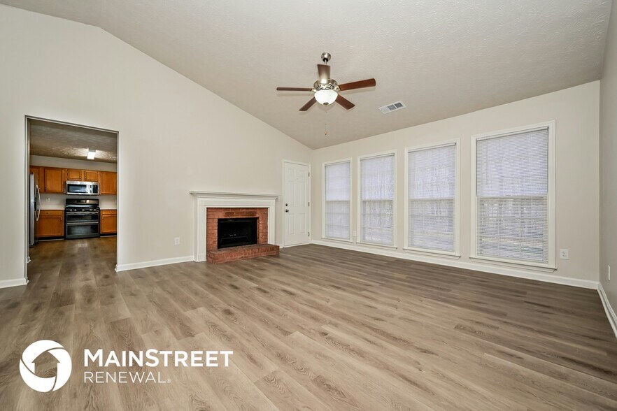 Building Photo - 25 Willow Tree Terrace