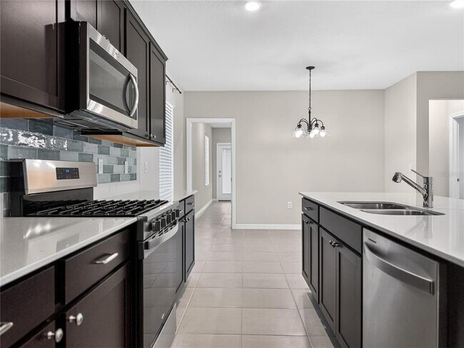 Building Photo - 4087 Feather Tree Dr