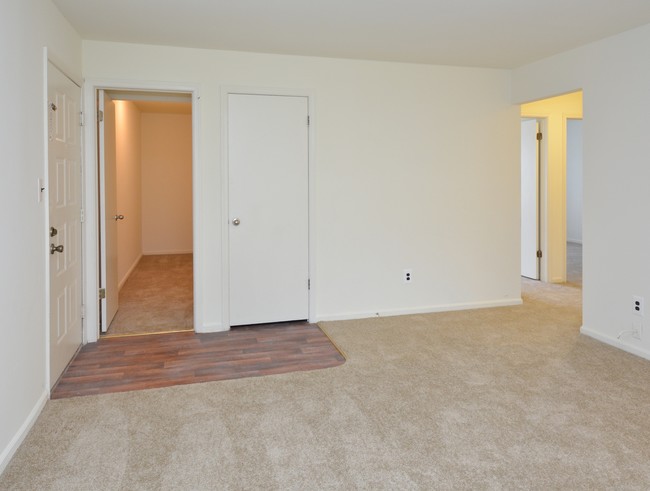 Sample Living Room - Willow Ridge Village Apartments