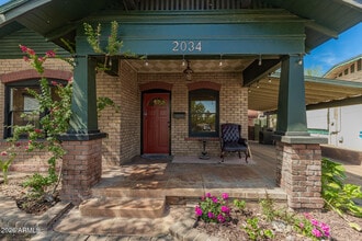 Building Photo - 2034 N Mitchell St