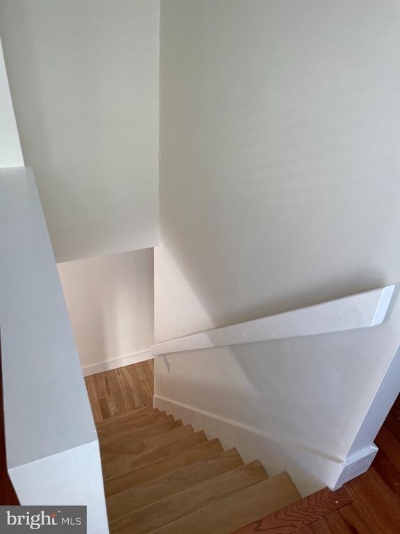 Building Photo - 511 Morse St