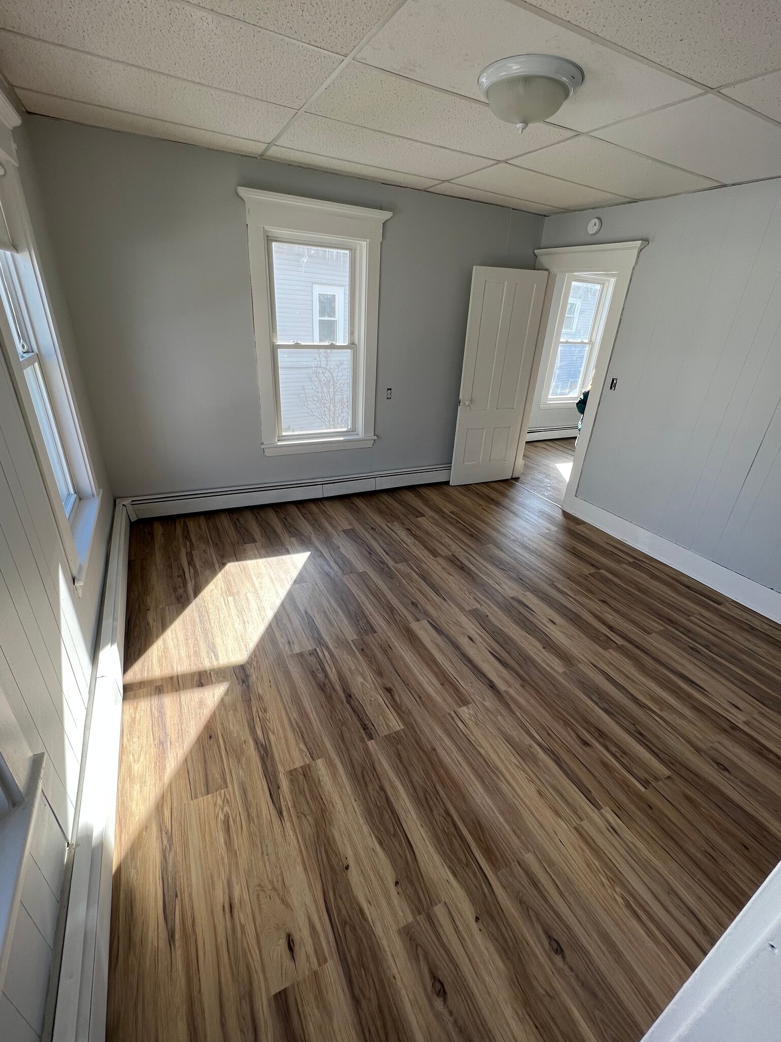 bedroom 1 - 86 Hampshire St