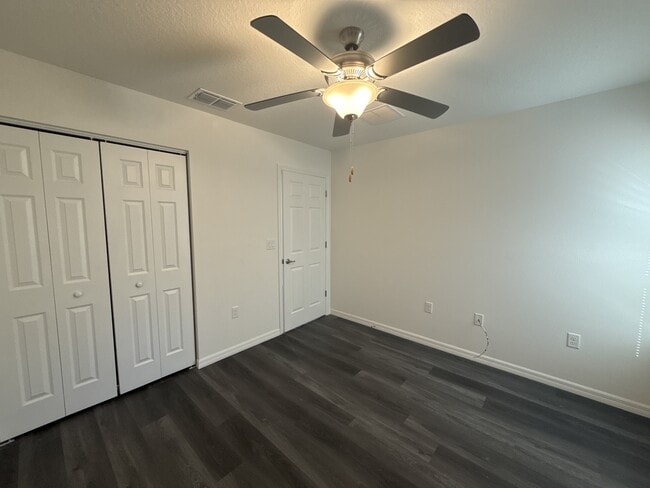 Building Photo - 2234 NW 65th Pl