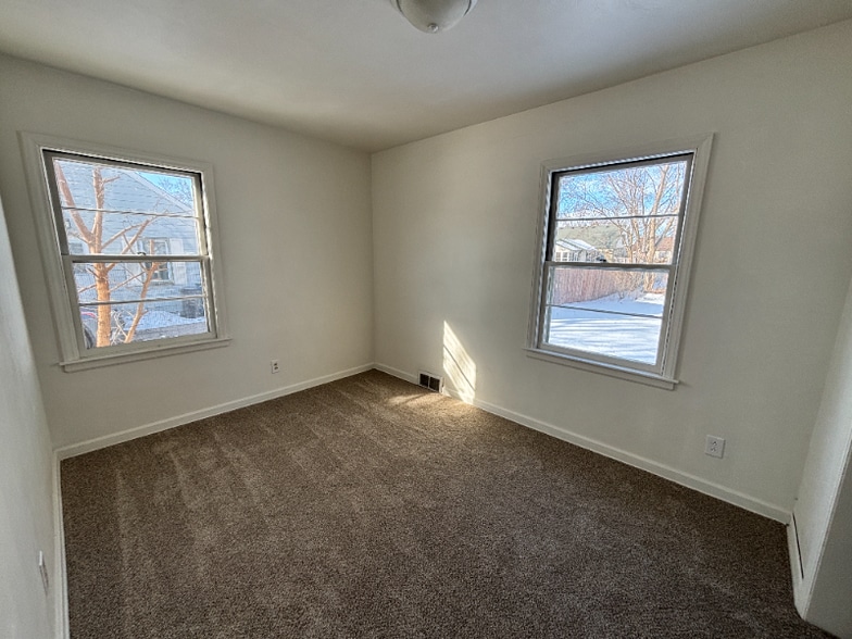 Building Photo - 3817 Miller Rd