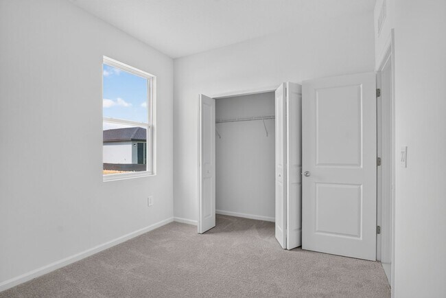 Building Photo - 3216 Alpine Wy