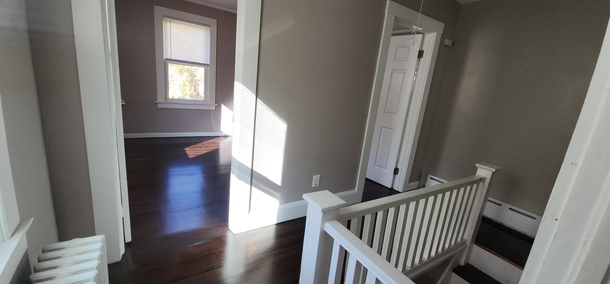 Building Photo - 519 Hopewell Rd