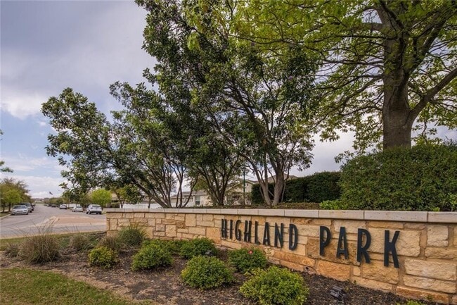 Building Photo - 517 Katmai Cir