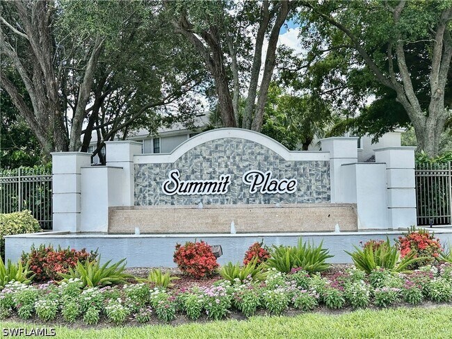 Building Photo - 15031 Summit Pl Cir