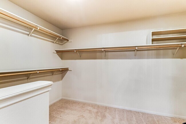 Building Photo - 8321 Co Rd 200