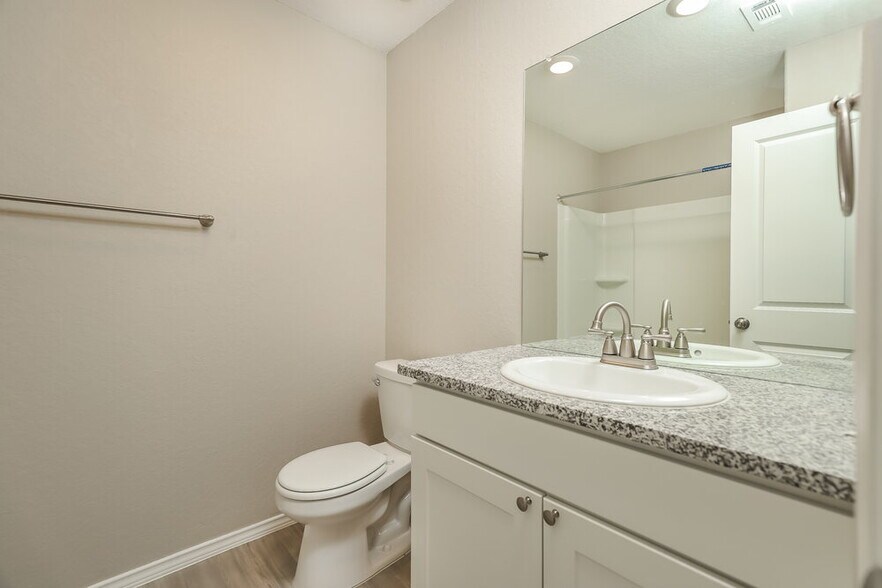 Building Photo - 10714 Giacconi Dr