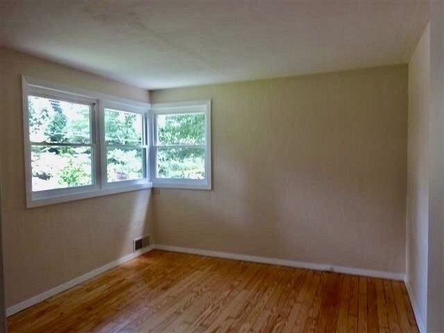 Building Photo - 908 Rosser Ln