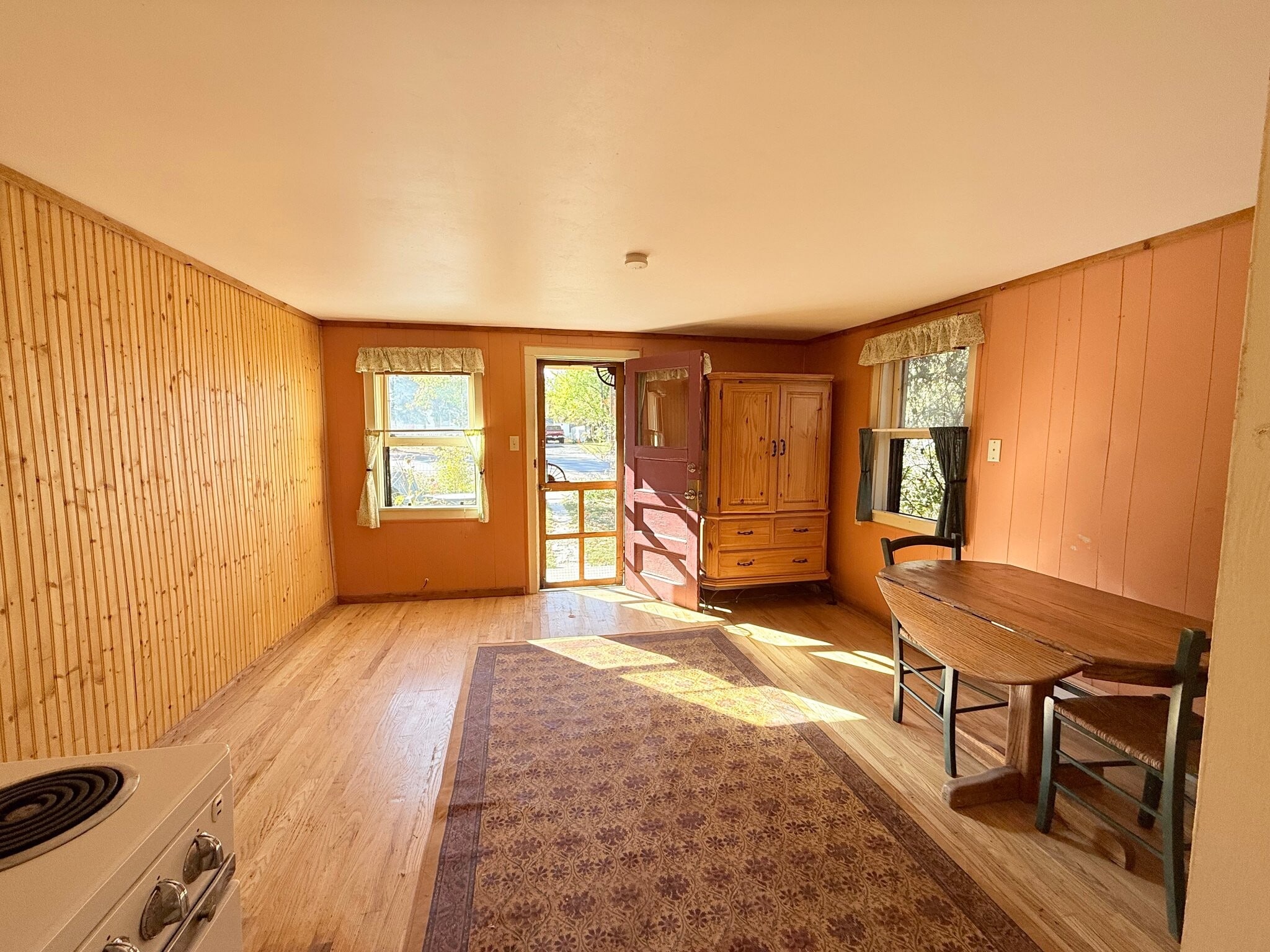 Building Photo - 425 E 100 N
