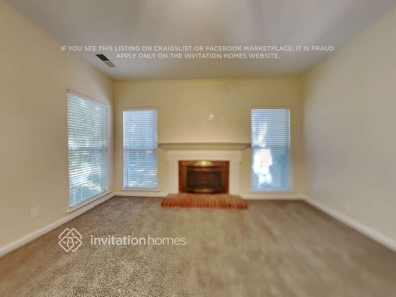 Building Photo - 8737 Londonshire Dr