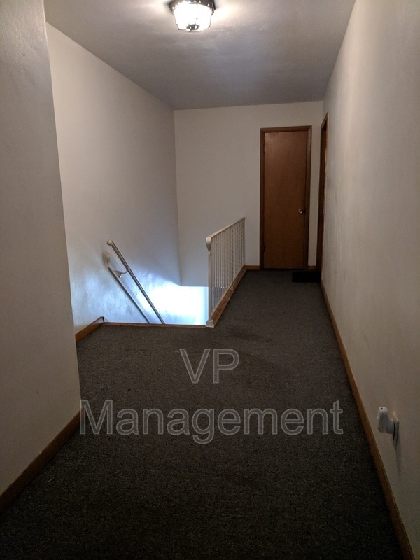 Building Photo - 2607 Diehn Ave