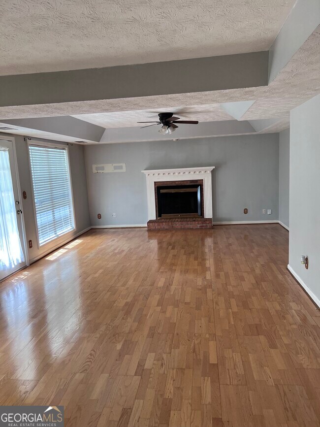 Building Photo - 2118 Hunters Branch Ct
