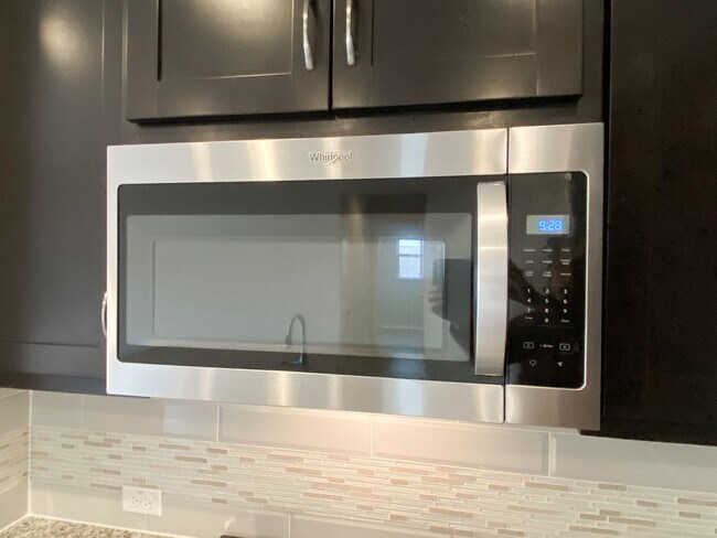 Building Photo - 14114 McCoy Lp