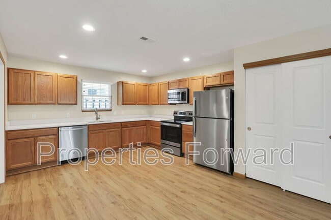 Building Photo - 4303 Dudley Ave
