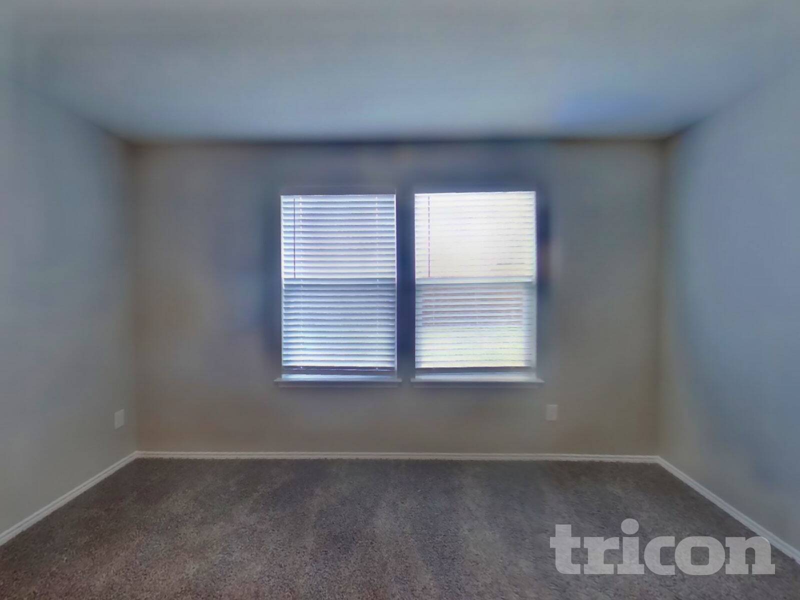 Building Photo - 1023 Spofford Dr