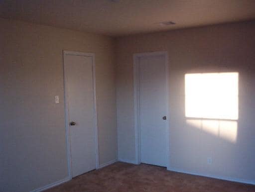 Building Photo - 16138 Branching Oaks