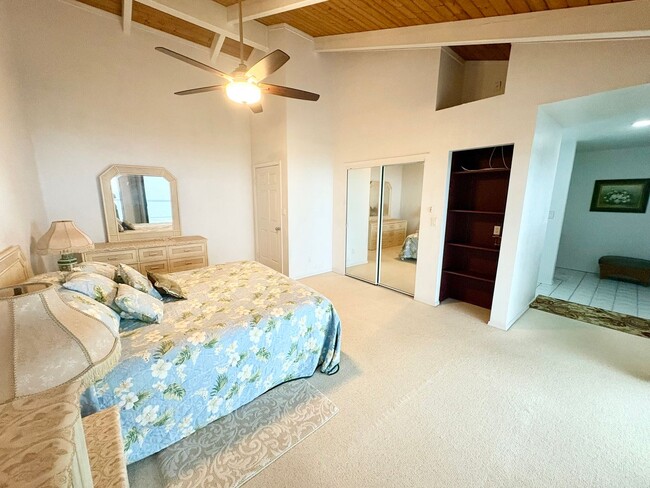 Building Photo - Stunning Ocean View 4/4 Home in Highly Desirable Neighborhood