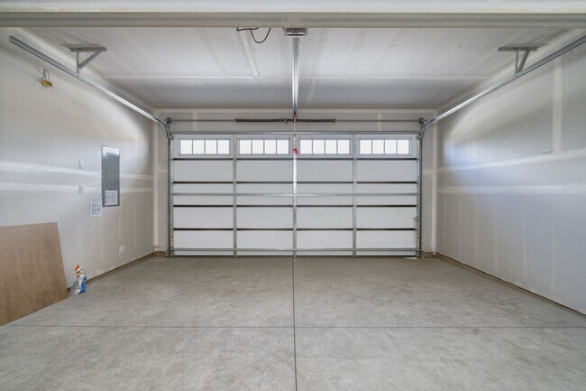 Building Photo - 649B Bucko Ave