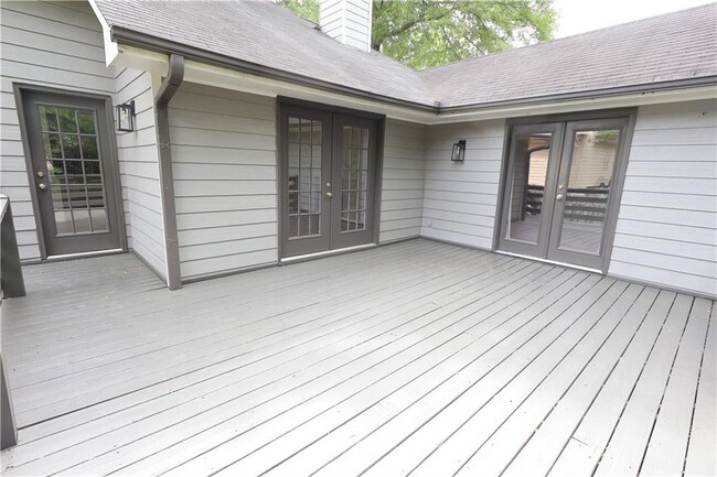 Building Photo - 3784 Market Crescent