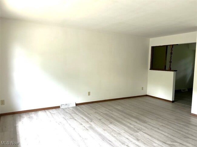 Building Photo - 3601 Beaumont Dr