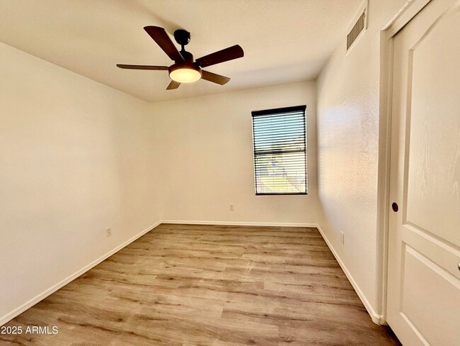 Building Photo - 1782 E Oakland St